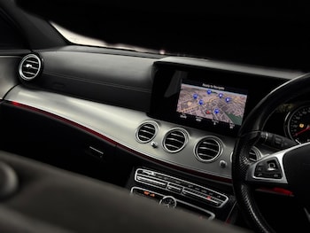 Used Mercedes-Benz E Class 2018 for sale - 79464120: Photo