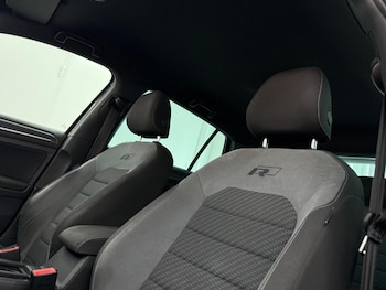 Used Volkswagen Golf 2018 for sale - 78750629: Photo