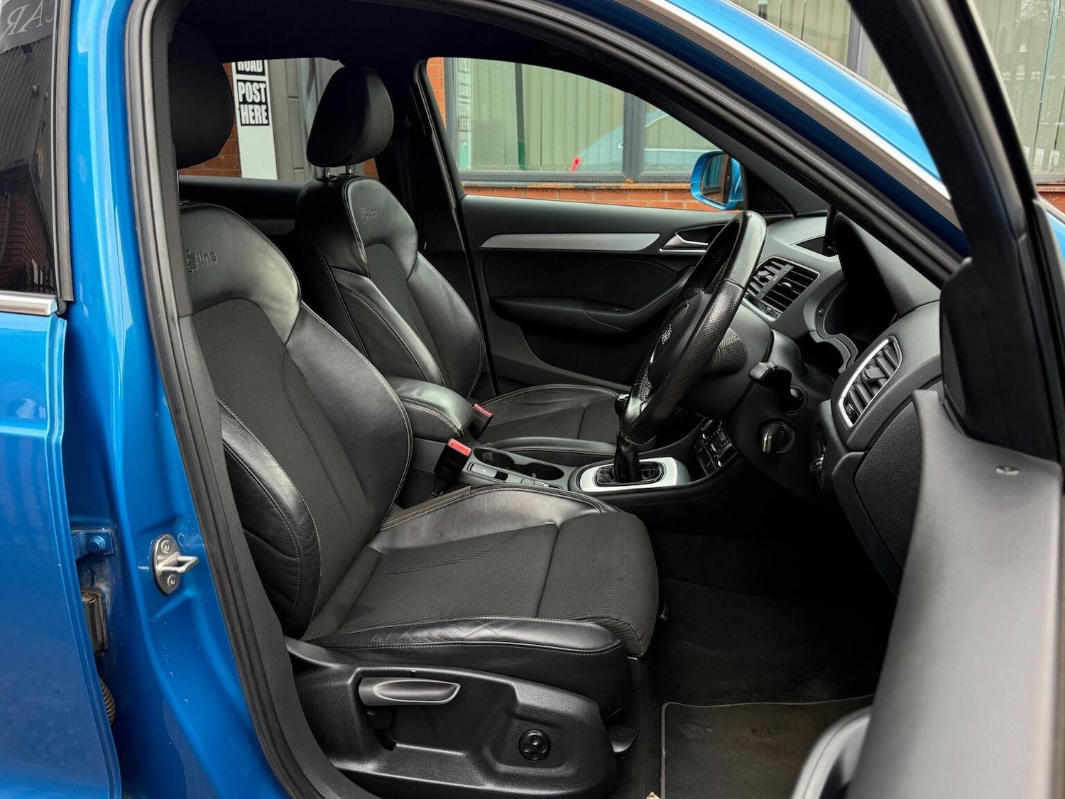 Used Audi Q3 2015 for sale - 76863824: Photo 15