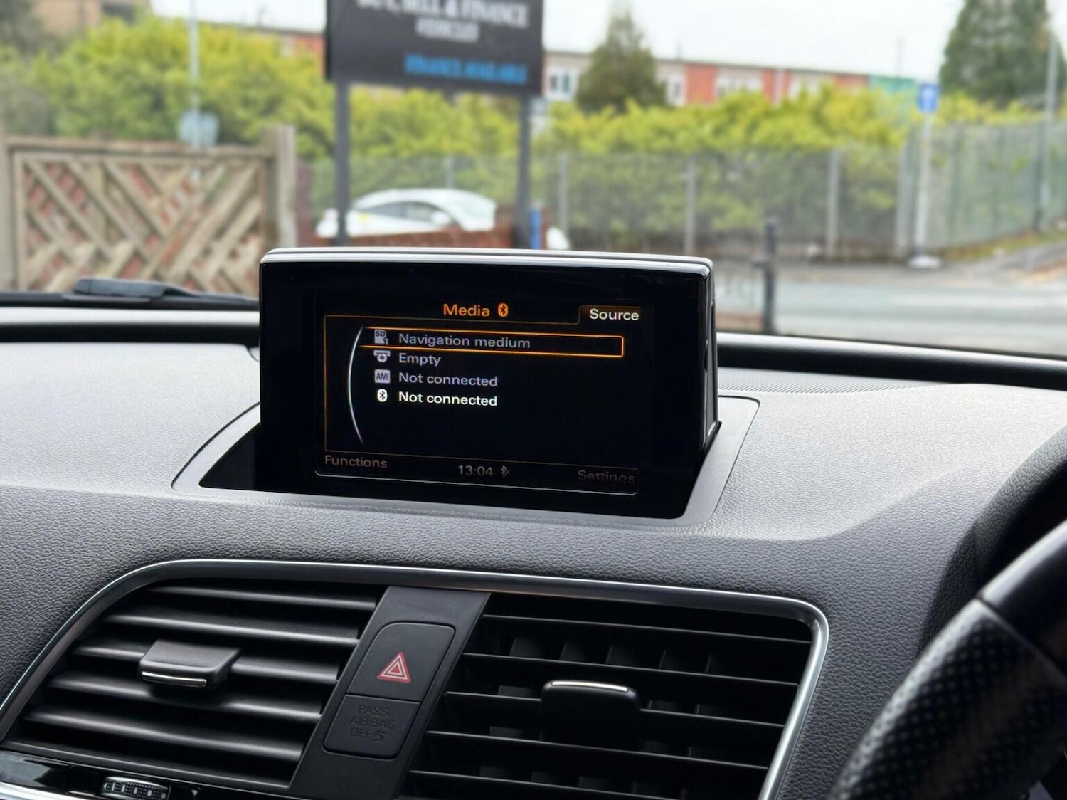 Used Audi Q3 2015 for sale - 76863824: Photo 24