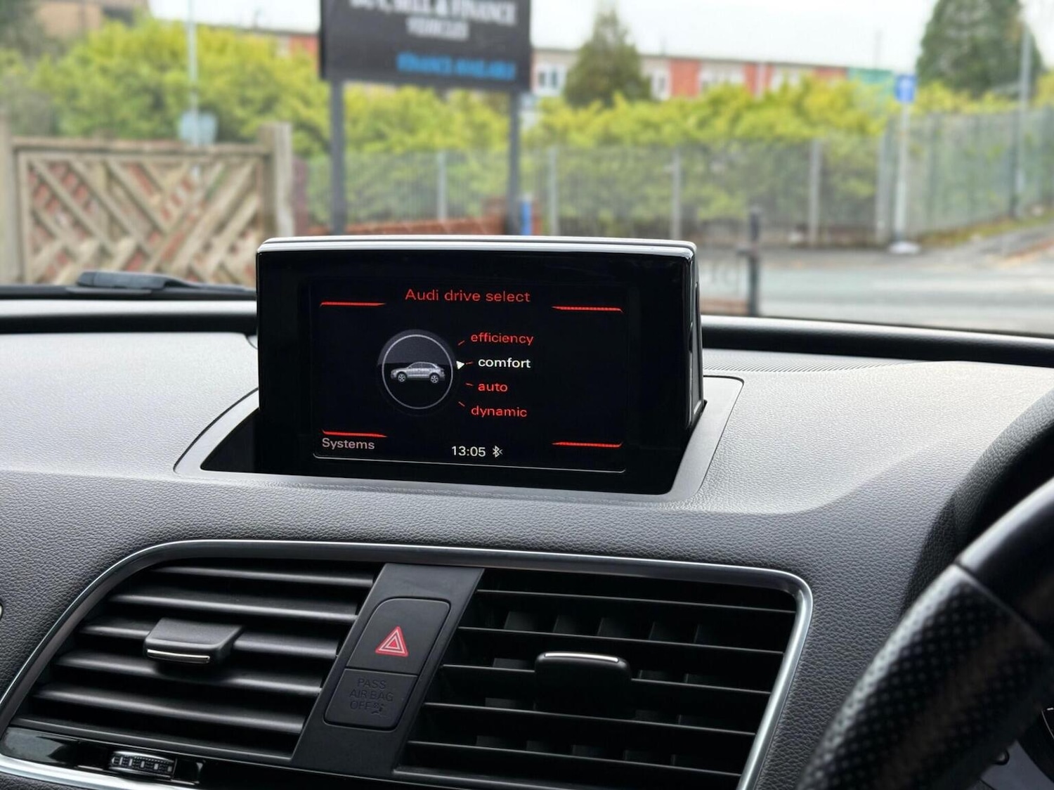 Used Audi Q3 2015 for sale - 76863824: Photo 25