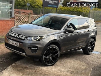 Used Land Rover Discovery Sport 2017 for sale - 78300452: Photo