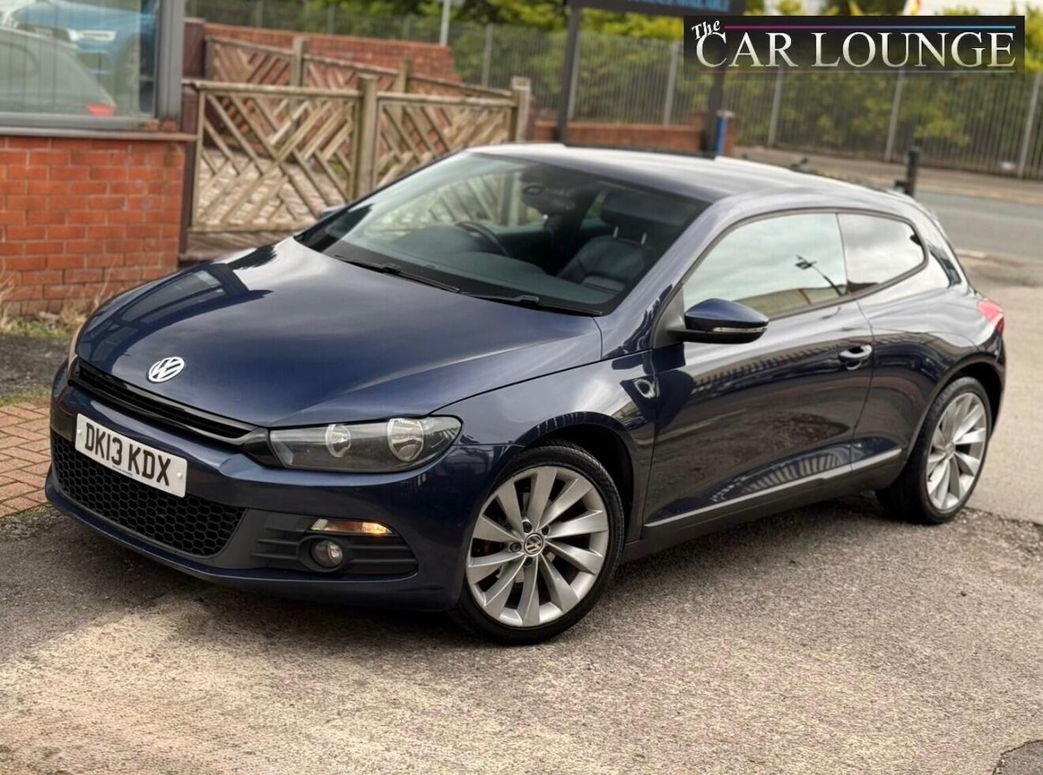 Used Volkswagen Scirocco 2013 for sale - 78098221: Photo 2