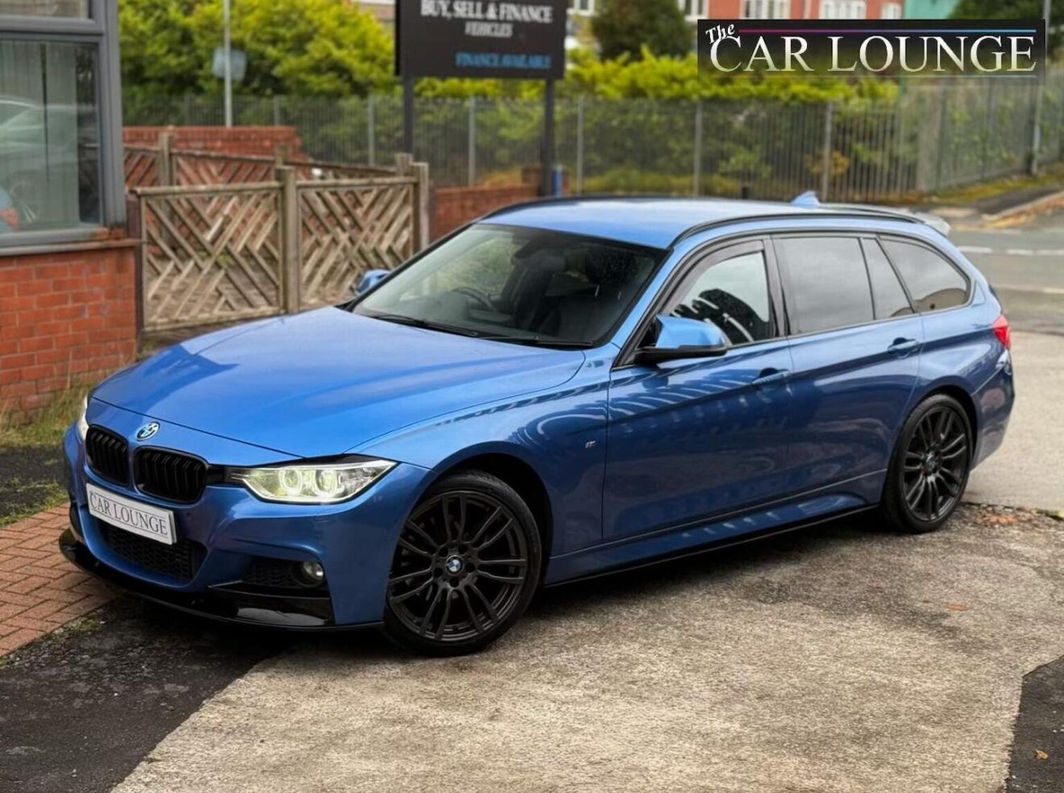 Used BMW 3 Series 2014 for sale - 76418368: Photo 1