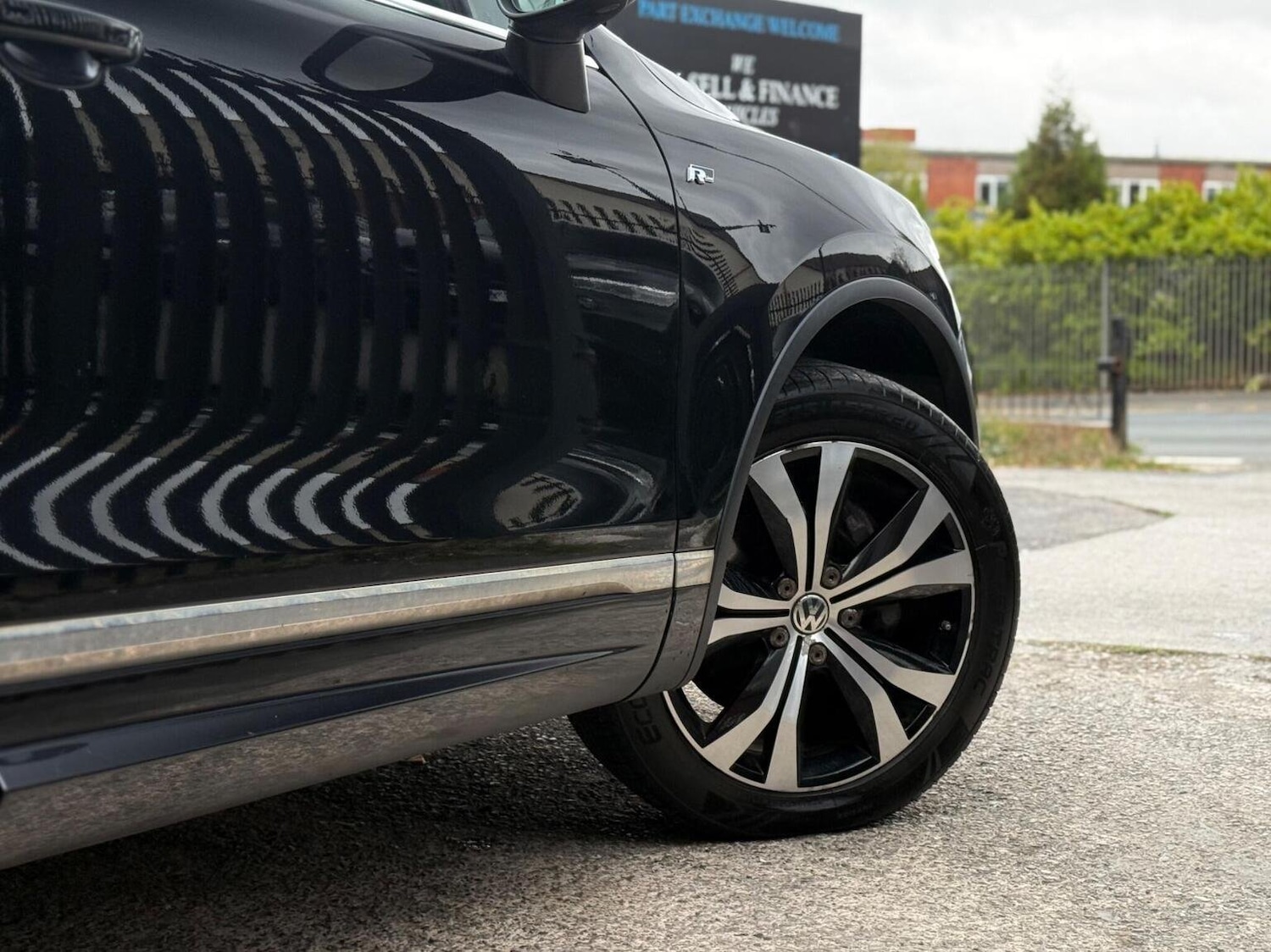 Used Volkswagen Touareg 2014 for sale - 76205640: Photo 11