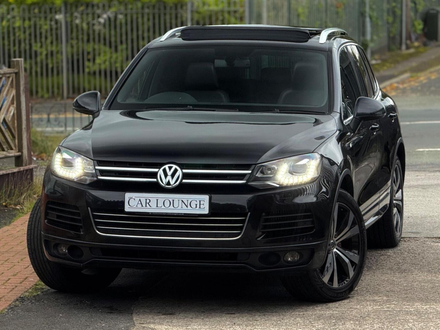 Used Volkswagen Touareg 2014 for sale - 76205640: Photo 5