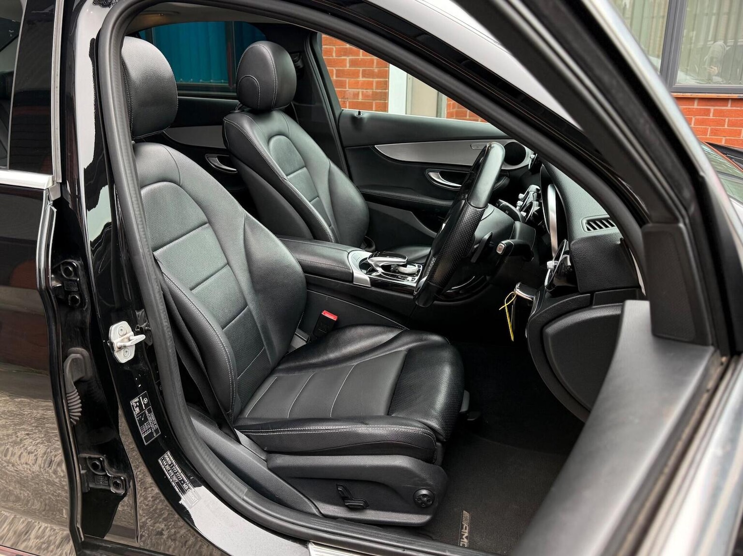 Used Mercedes-Benz C Class 2016 for sale - 77991748: Photo 17