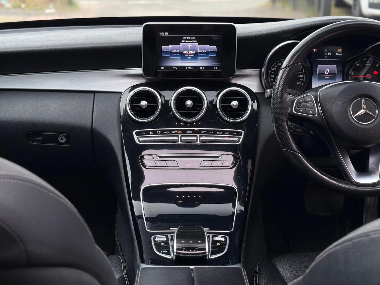 Used Mercedes-Benz C Class 2016 for sale - 77991748: Photo 22