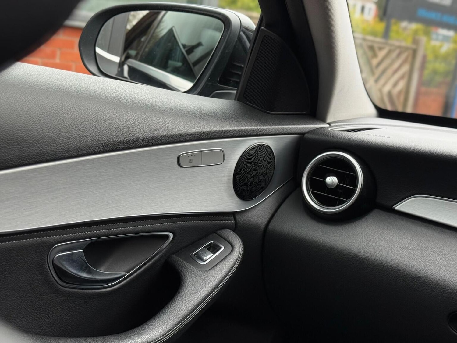 Used Mercedes-Benz C Class 2016 for sale - 77991748: Photo 23