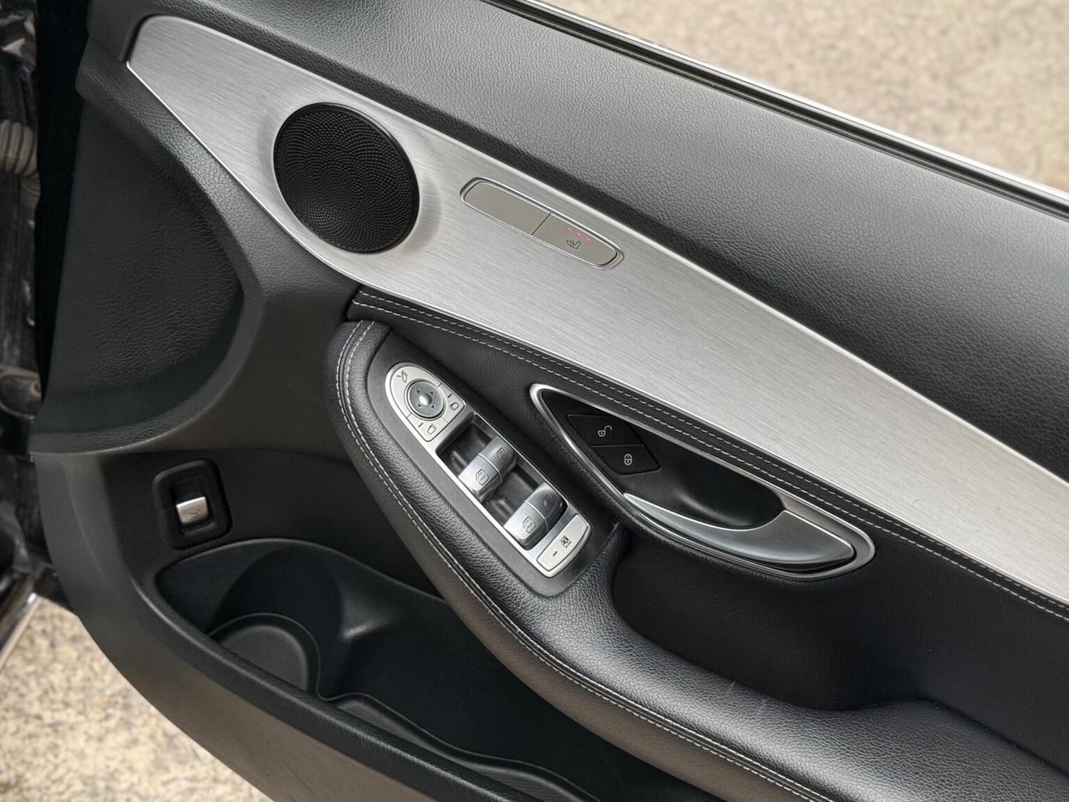 Used Mercedes-Benz C Class 2016 for sale - 77991748: Photo 24