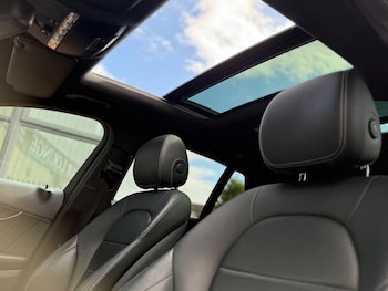 Used Mercedes-Benz C Class 2017 for sale - 78273814: Photo