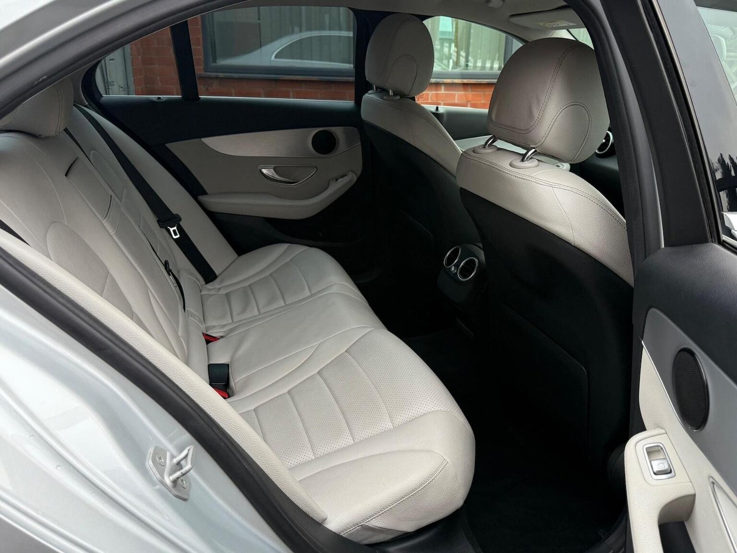 Used Mercedes-Benz C Class 2016 for sale - 76455511: Photo 14