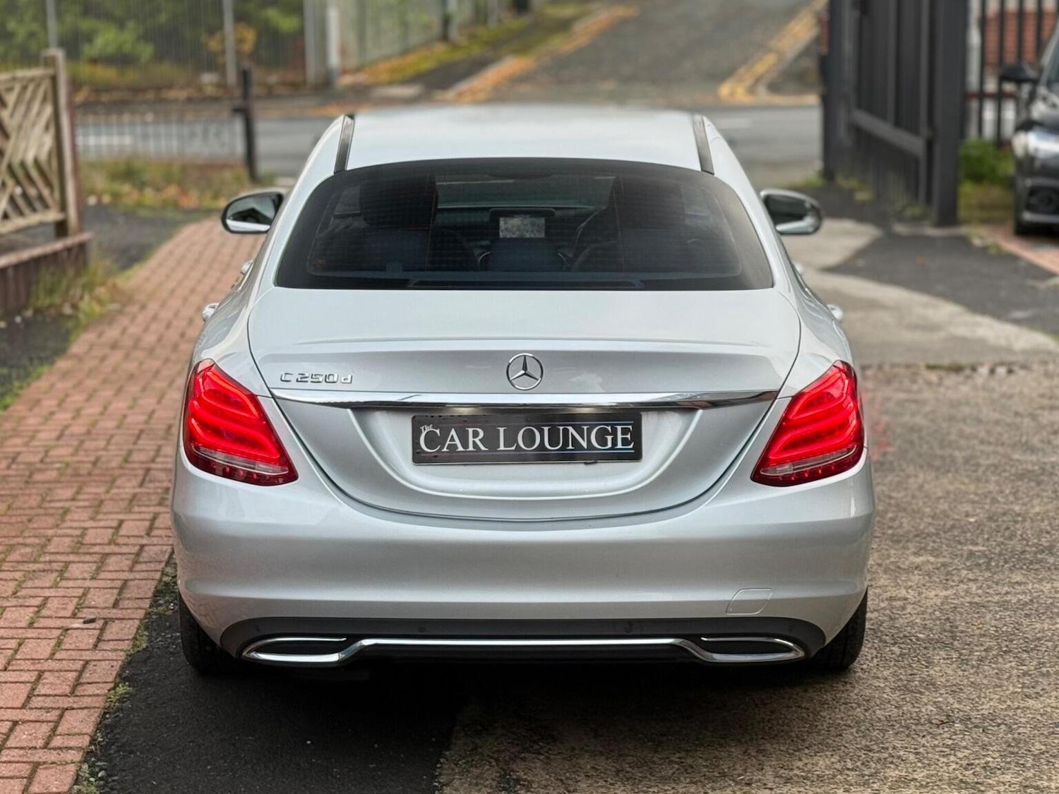 Used Mercedes-Benz C Class 2016 for sale - 76455511: Photo 3