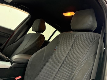 Used BMW 1 Series 2015 for sale - 79111528: Photo