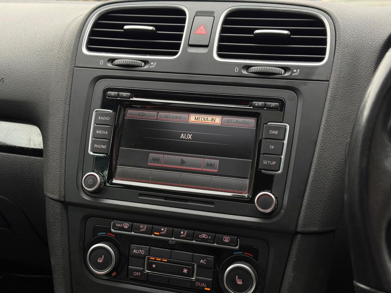 Used Volkswagen Golf 2012 for sale - 77528316: Photo 24