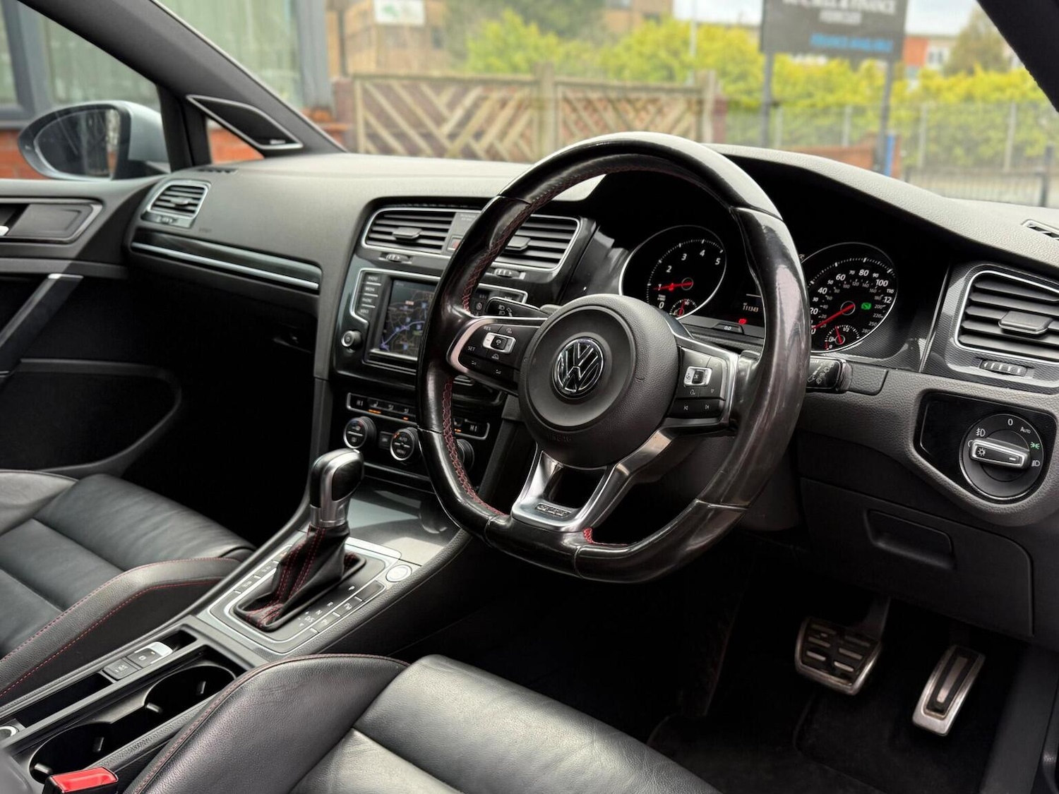 Used Volkswagen Golf 2016 for sale - 77807108: Photo 17