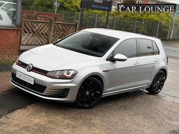 Used Volkswagen Golf 2016 for sale - 77807108: Photo