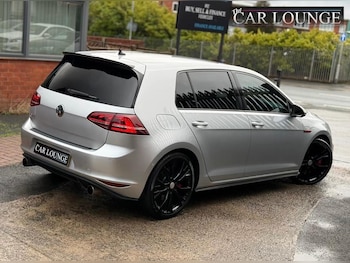 Used Volkswagen Golf 2016 for sale - 77807108: Photo