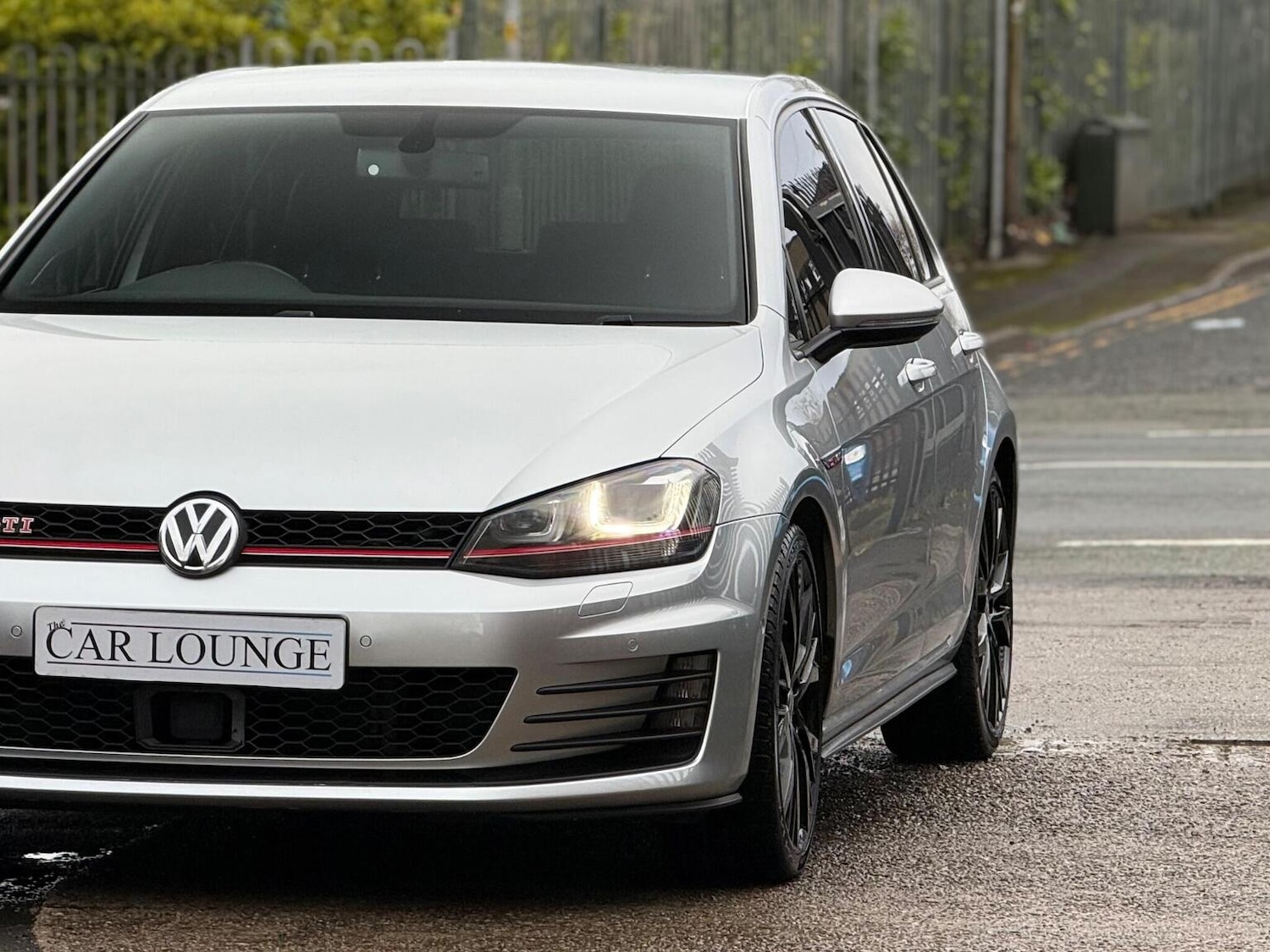 Used Volkswagen Golf 2016 for sale - 77807108: Photo 4