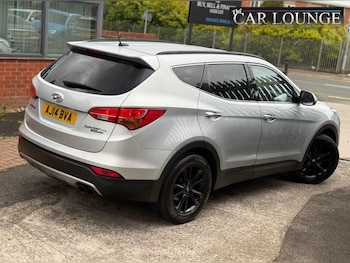 Used Hyundai Santa Fe 2014 for sale - 79465310: Photo
