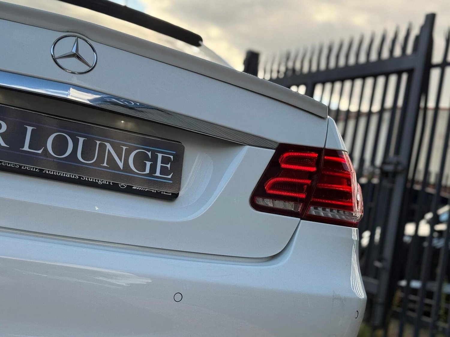 Used Mercedes-Benz E Class 2014 for sale - 76666083: Photo 11