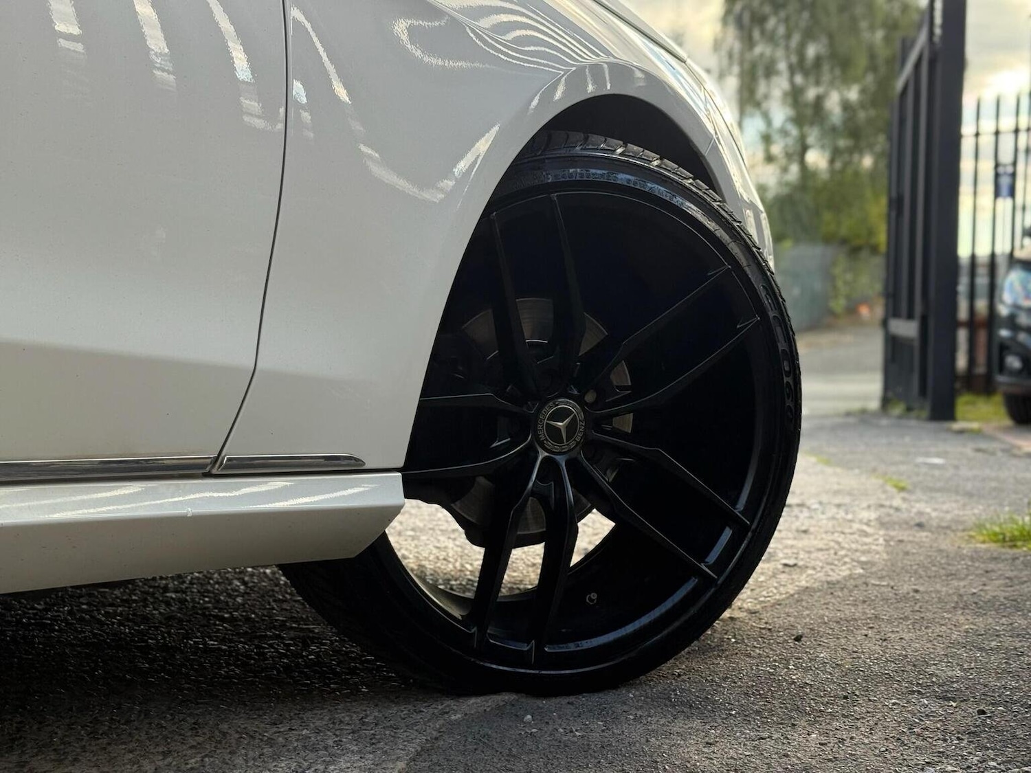 Used Mercedes-Benz E Class 2014 for sale - 76666083: Photo 14