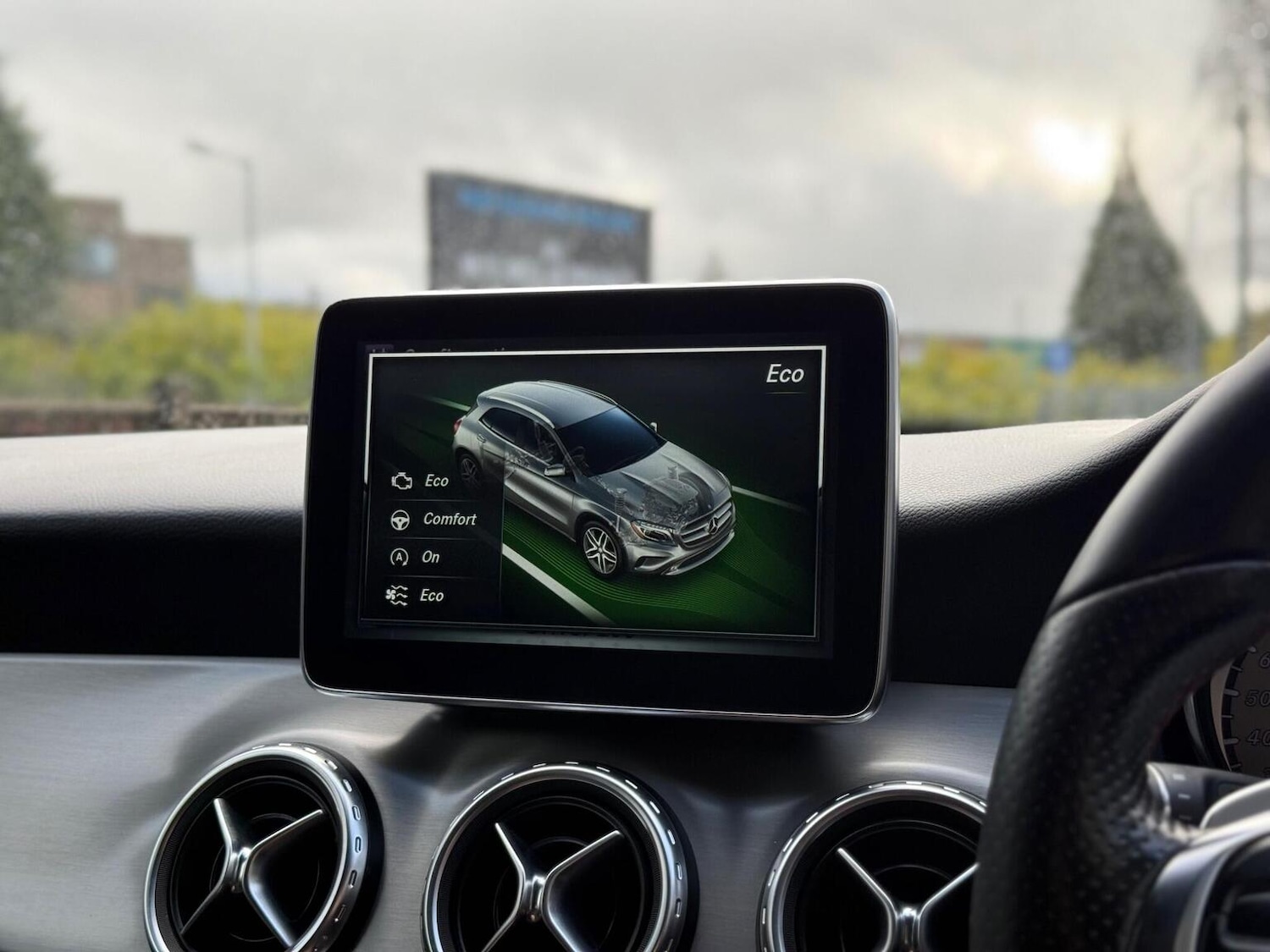 Used Mercedes-Benz GLA 2015 for sale - 77572795: Photo 28