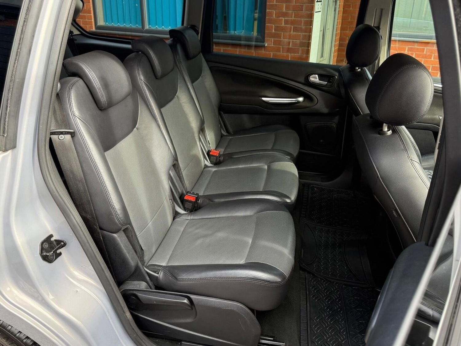 Used Ford Galaxy 2011 for sale - 76186718: Photo 9