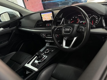 Used Audi Q5 2017 for sale - 79464944: Photo