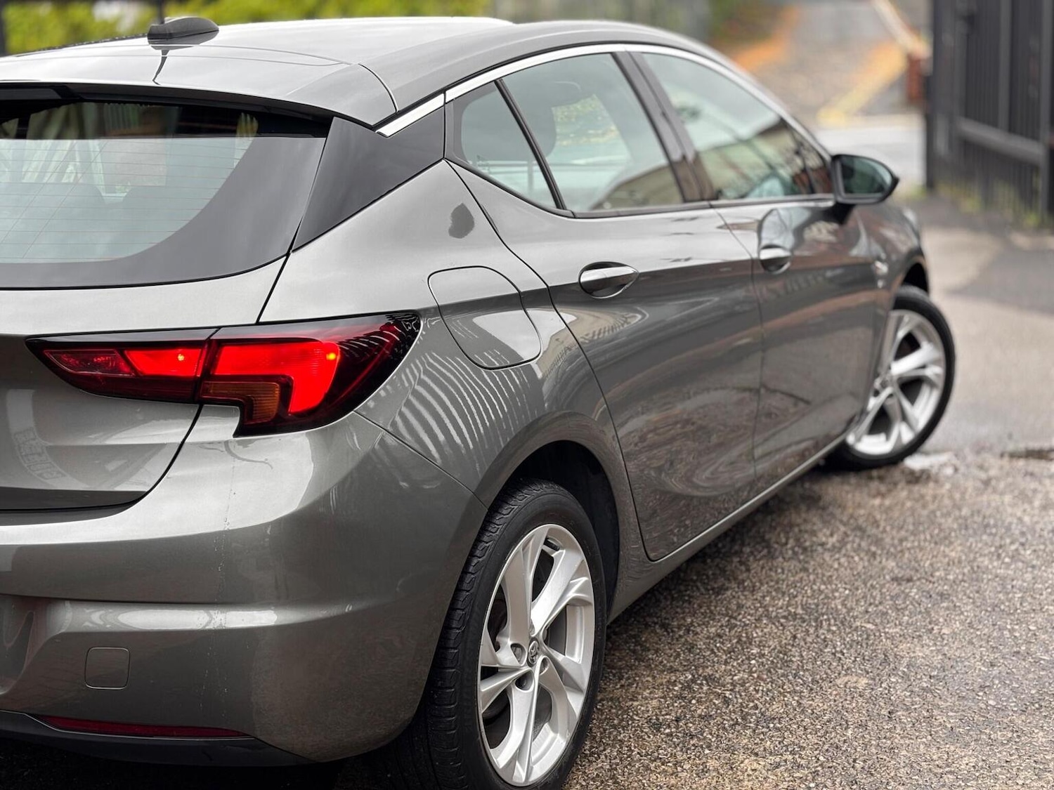 Used Vauxhall Astra 2017 for sale - 76699256: Photo 8