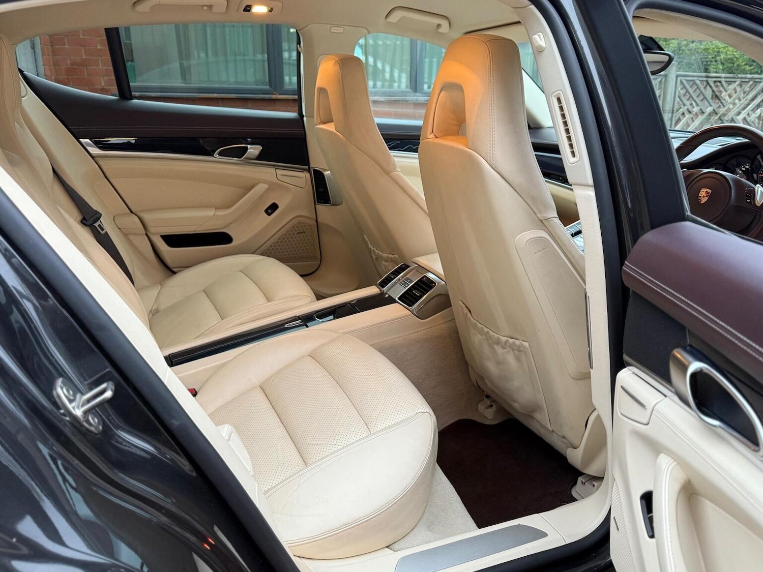 Used Porsche Panamera 2012 for sale - 76712719: Photo 11