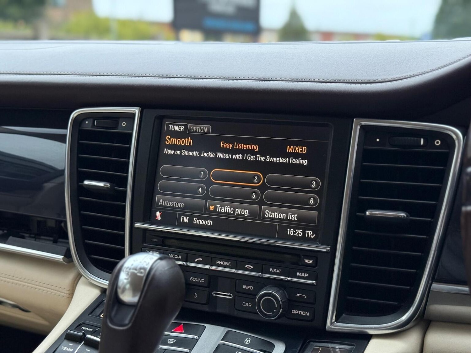 Used Porsche Panamera 2012 for sale - 76712719: Photo 20