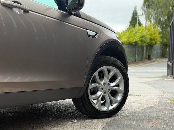 Used Land Rover Discovery Sport 2016 for sale - 75621108: Photo 11