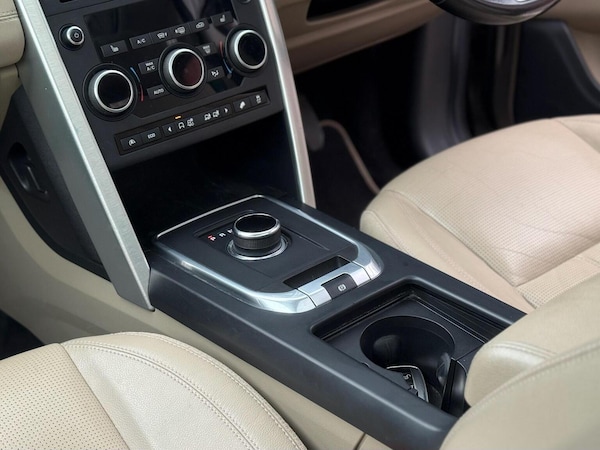Used Land Rover Discovery Sport 2016 for sale - 75621108: Photo 21