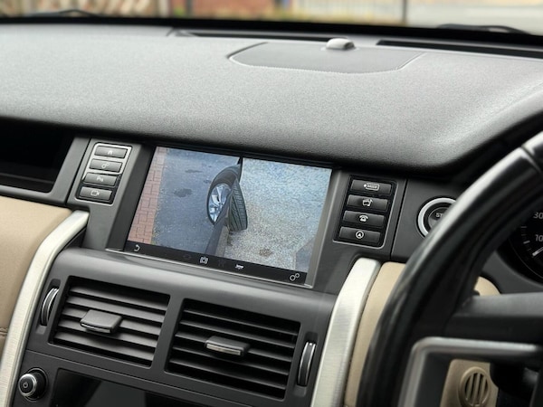 Used Land Rover Discovery Sport 2016 for sale - 75621108: Photo 28