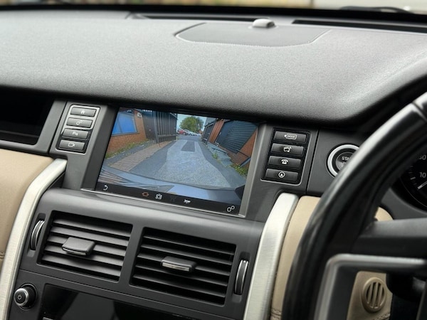 Used Land Rover Discovery Sport 2016 for sale - 75621108: Photo 29