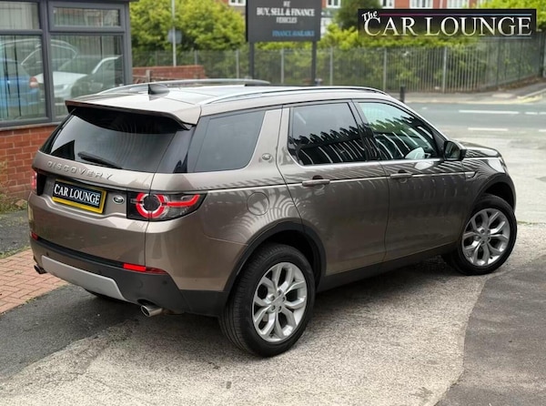 Used Land Rover Discovery Sport 2016 for sale - 75621108: Photo 2