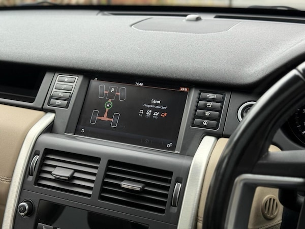 Used Land Rover Discovery Sport 2016 for sale - 75621108: Photo 34