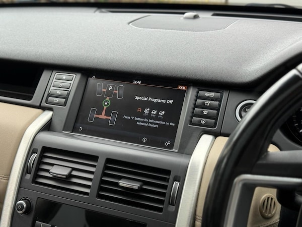 Used Land Rover Discovery Sport 2016 for sale - 75621108: Photo 35