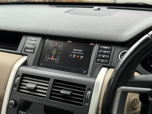 Used Land Rover Discovery Sport 2016 for sale - 75621108: Photo 37