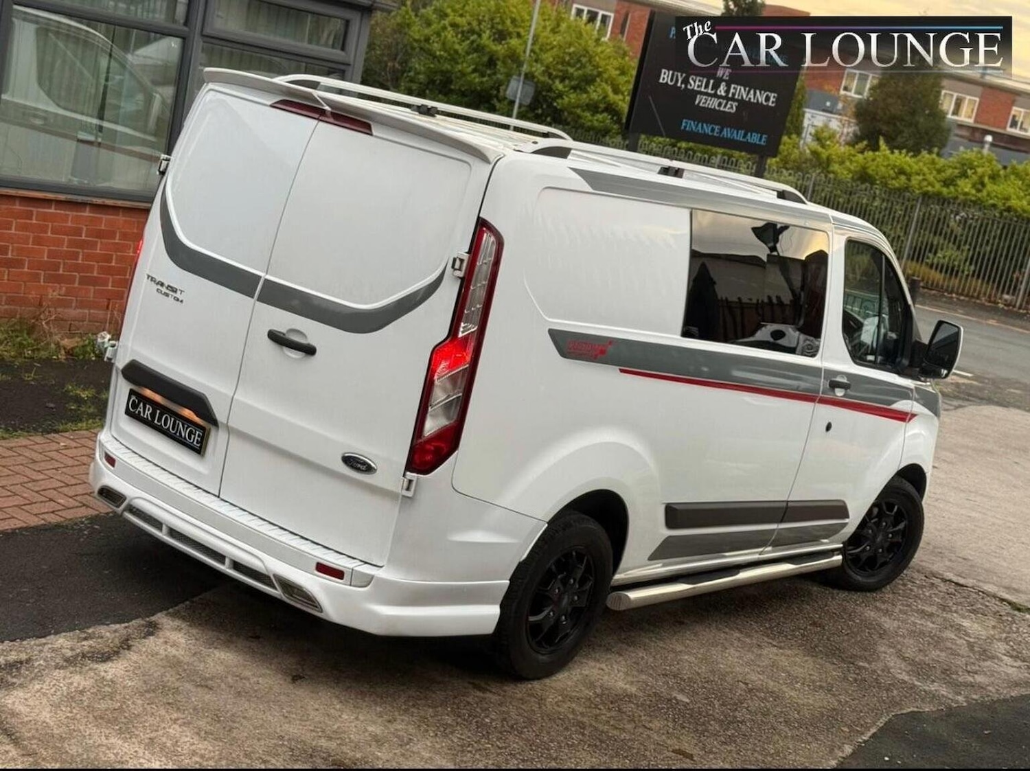 Used Ford Transit Custom 2017 for sale - 76483048: Photo 2