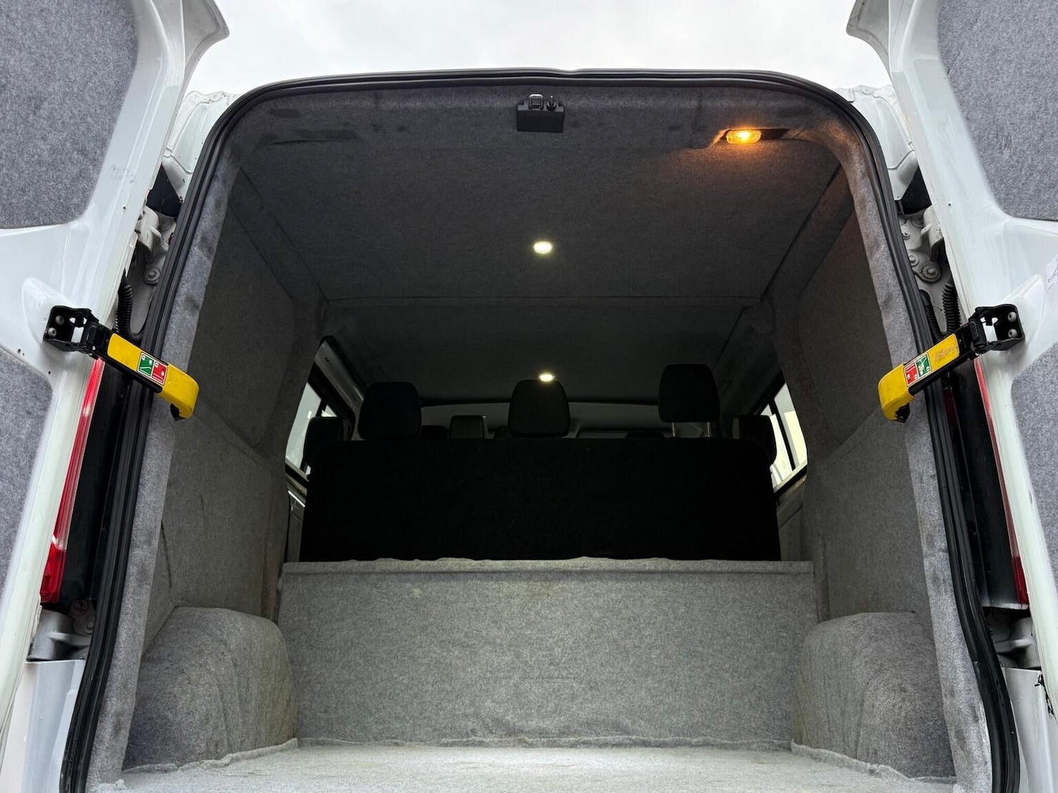 Used Ford Transit Custom 2017 for sale - 76483048: Photo 5