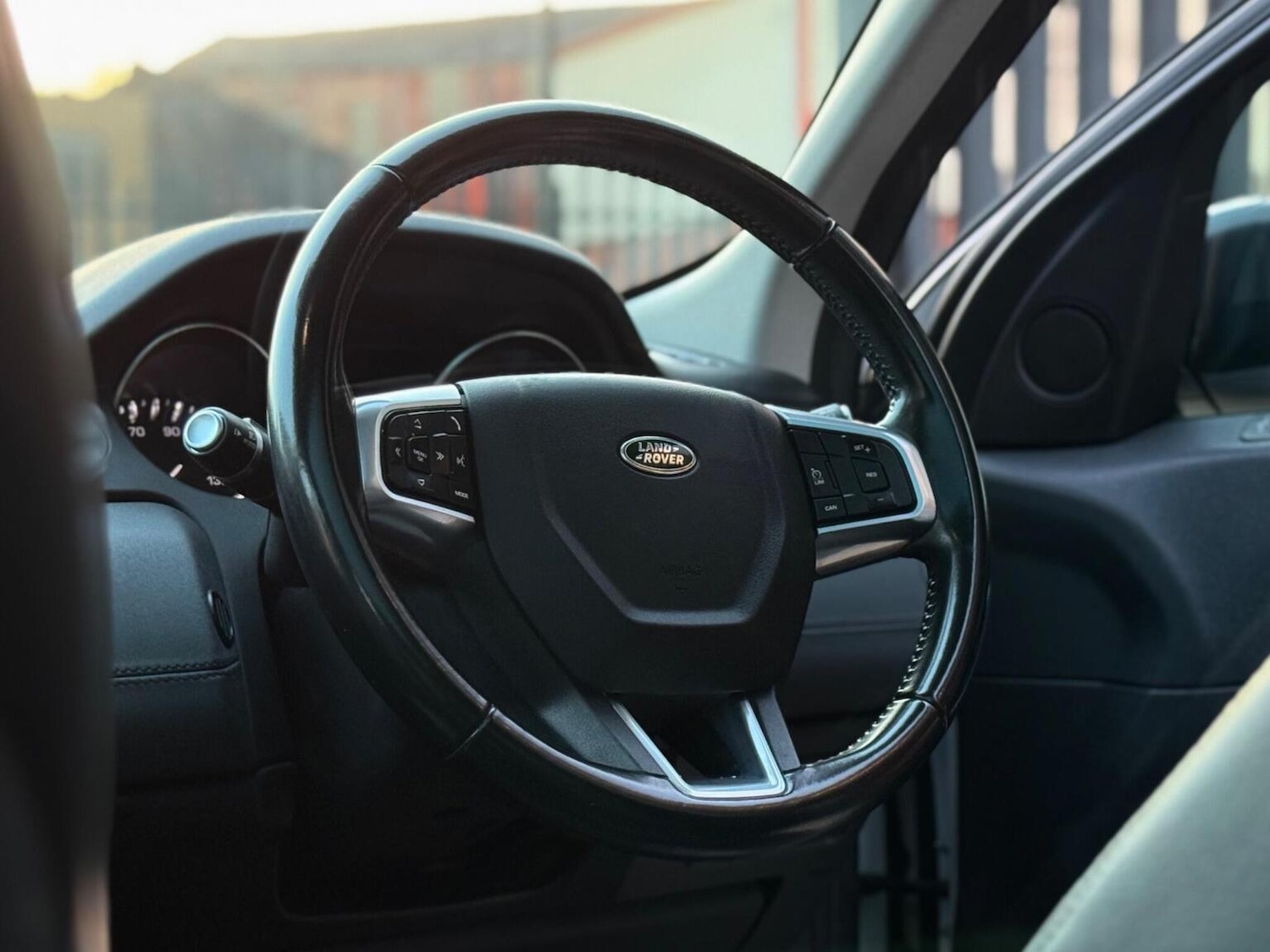 Used Land Rover Discovery Sport 2016 for sale - 76631478: Photo 19