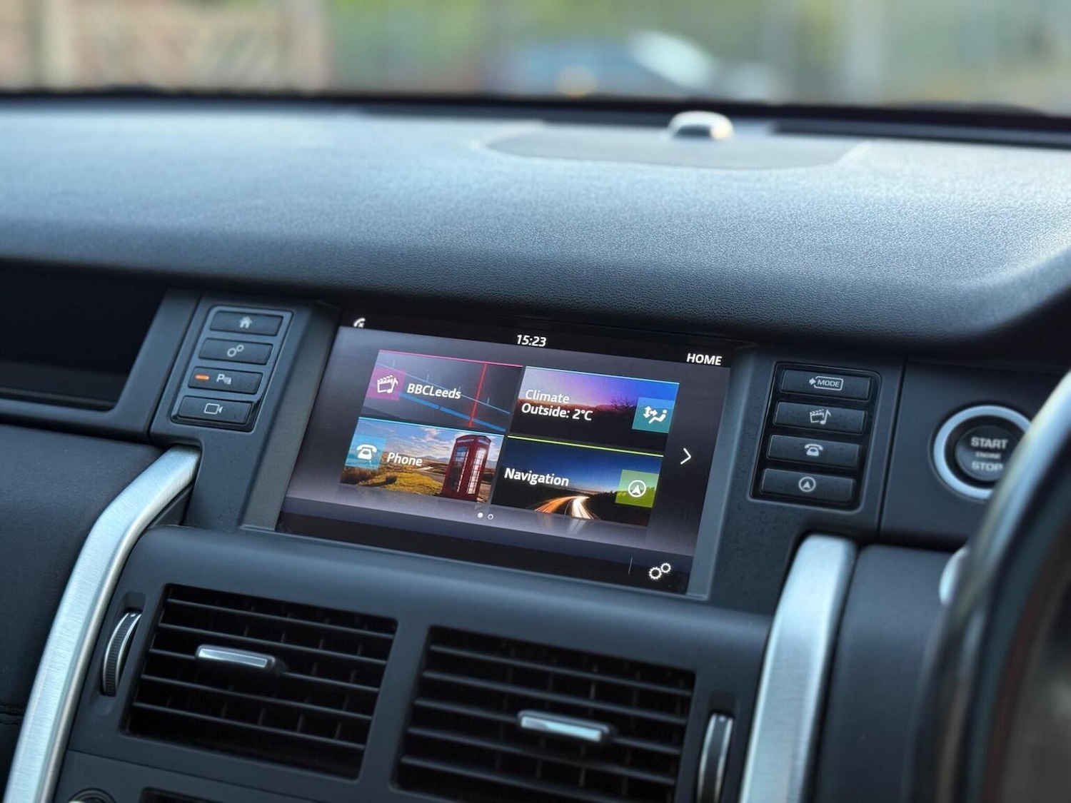 Used Land Rover Discovery Sport 2016 for sale - 76631478: Photo 23