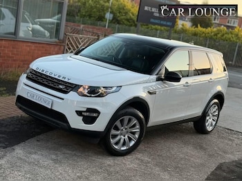 Used Land Rover Discovery Sport 2016 for sale - 76631478: Photo