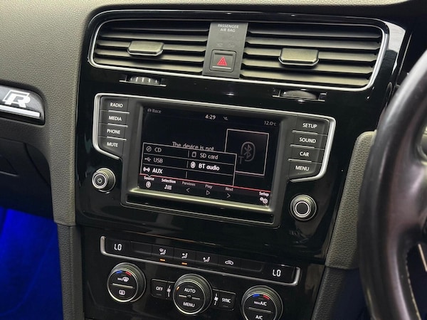 Used Volkswagen Golf 2015 for sale - 76242912: Photo 20