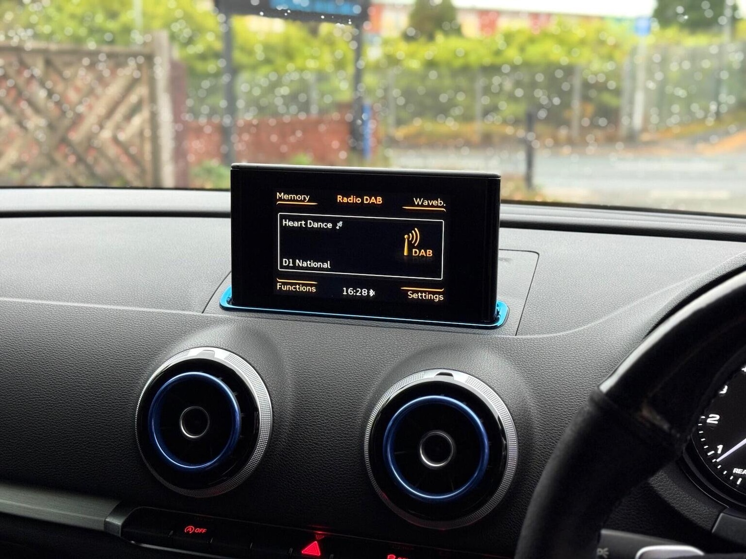 Used Audi A3 2015 for sale - 76471195: Photo 31