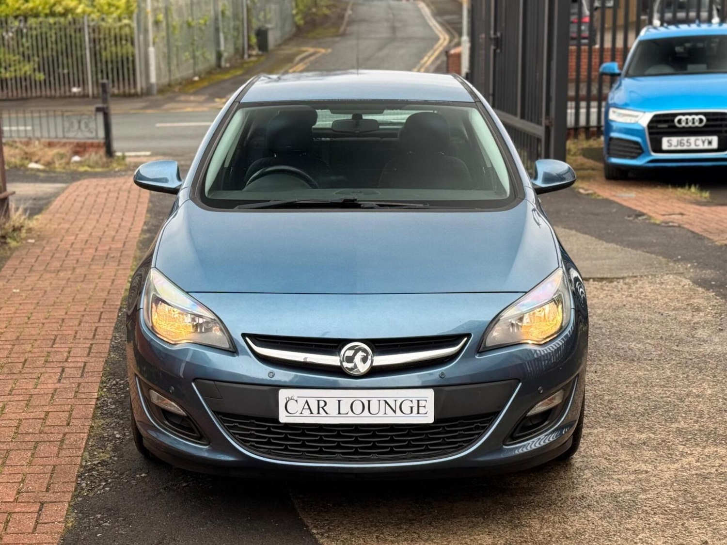 Used Vauxhall Astra 2014 for sale - 77474871: Photo 3