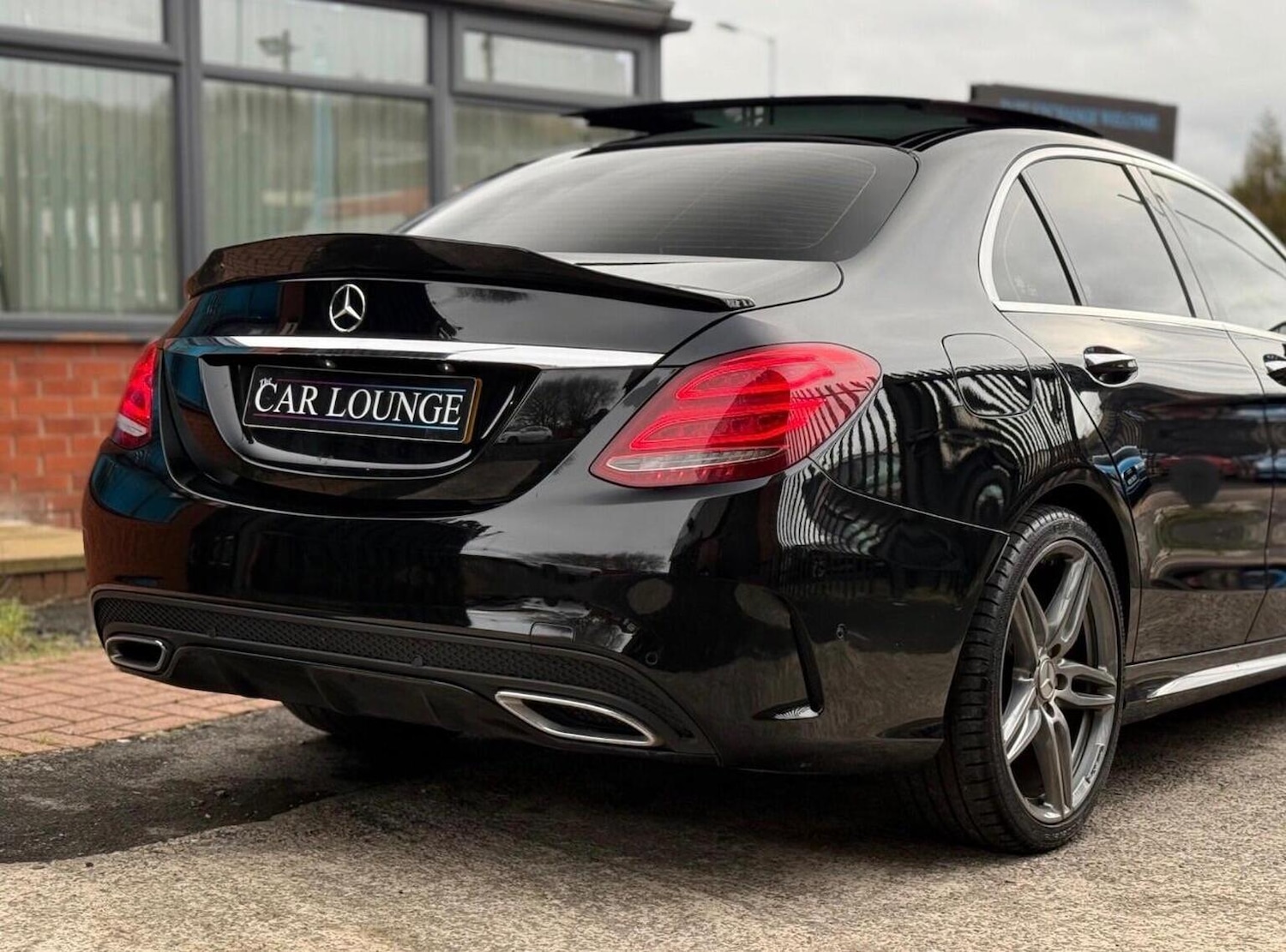 Used Mercedes-Benz C Class 2015 for sale - 77991570: Photo 10