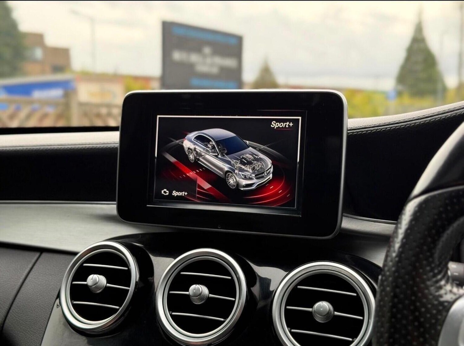 Used Mercedes-Benz C Class 2015 for sale - 77991570: Photo 27